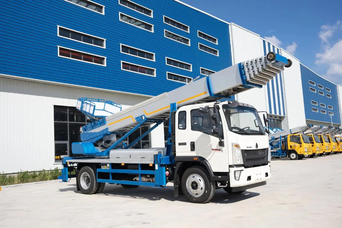 宁都县出租云梯车高空作业车 建筑垃圾搬运