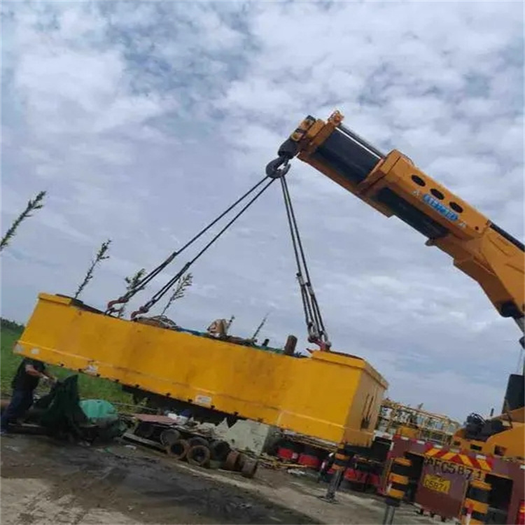 宁都县随车吊吊集装箱怎么吊